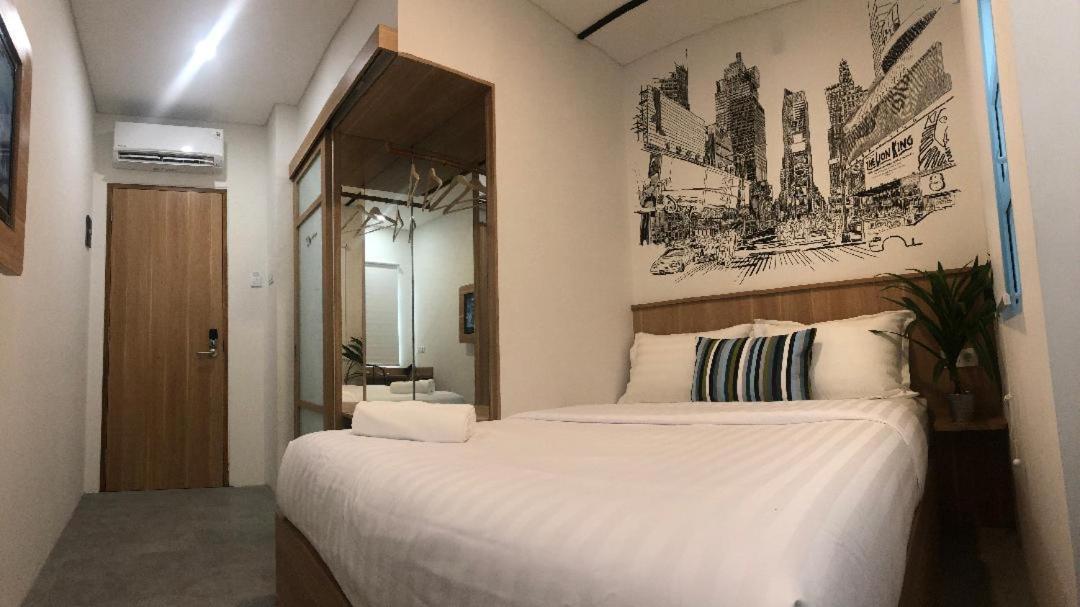Casa Living Senayan Hotel Jakarta Exterior foto
